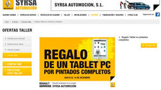 Una tablet PC al pintar el coche en Renault Syrsa Automoción