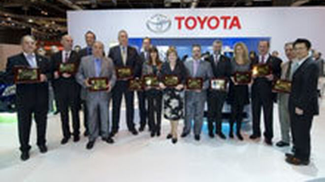 Toyota premia la gestión de seis de sus concesionarios