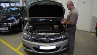Competencia expedienta a Opel por contratos con sus talleres