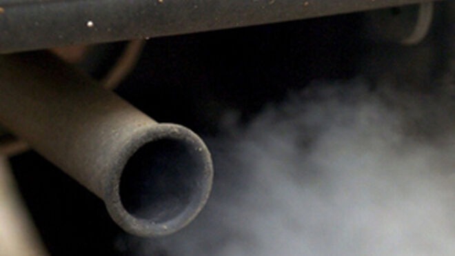 Estudian el riesgo de cáncer por inhalar humos diésel en talleres