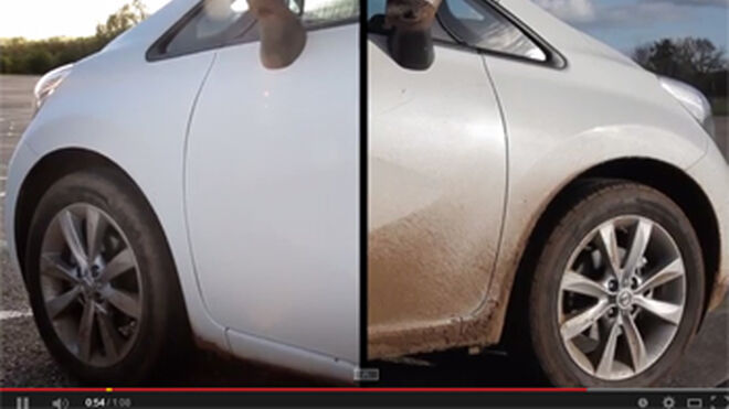 Nissan ensaya una pintura que evita lavar el coche