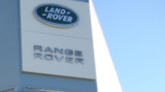Competencia multa con 3,2 millones a 10 concesionarios Land Rover