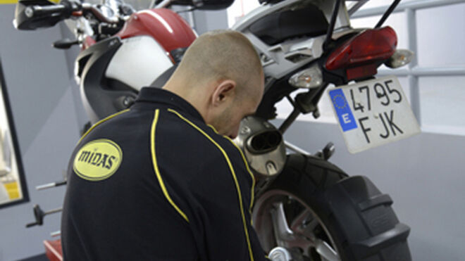 Midas amplía negocio con la reparación de motocicletas