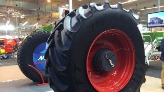 El neumático agrícola luce en Fima 2016