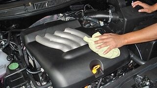 Por qué animar al cliente del taller a que limpie el motor de su coche