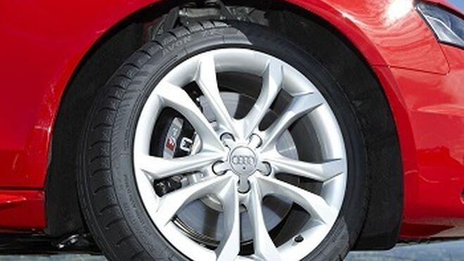 TCS distribuirá en España los neumáticos Avon