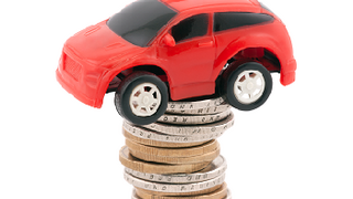 El gasto por hogar en el seguro de autos fue de 560 euros en 2015