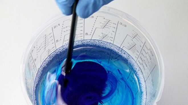 Standox desarrolla un aditivo para barniz para azules brillantes
