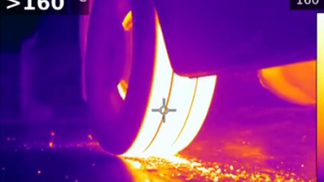 Qué le ocurre a un neumático al quemar rueda