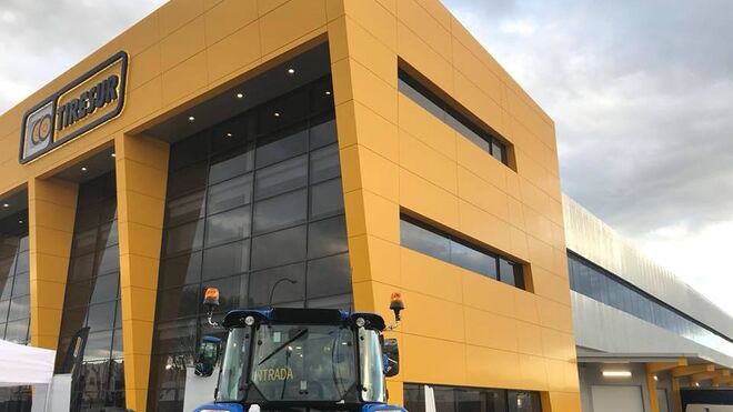 Tiresur inaugura en Getafe (Madrid) su nuevo centro logístico y comercial
