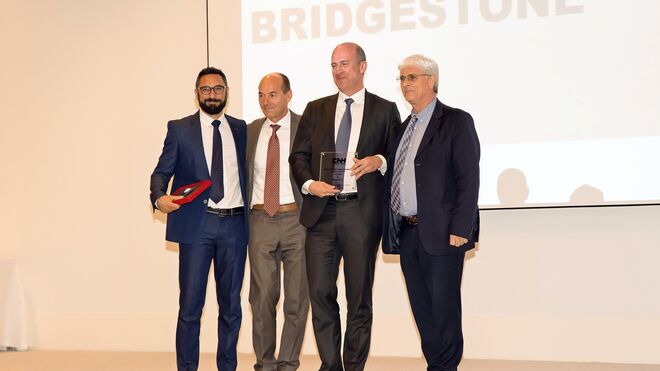 Bridgestone, nombrada 'Proveedor del Año' por CNH Industrial