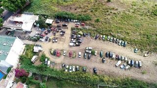 Localizan un taller ilegal con un centenar de vehículos en Sant Antoni (Ibiza)