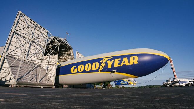 ¿Quieres pasar una noche en el mítico dirigible de Goodyear?