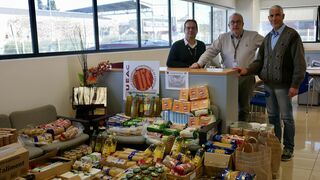 La Ueac recoge 1.500 kilos de alimentos en su campaña solidaria de Navidad
