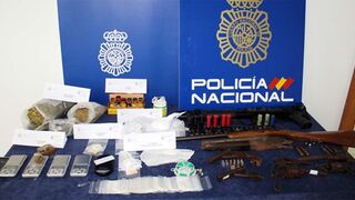 La Policía Nacional desarticula un punto de venta de drogas en un taller de Zamora