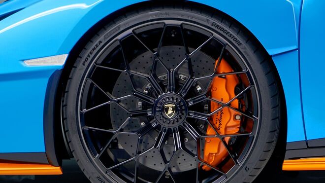 El Lamborghini Huracán STO calzará los neumáticos Bridgestone Potenza a medida
