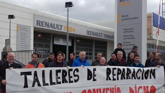 Los sindicatos reclaman un convenio digno para los talleres de Pamplona