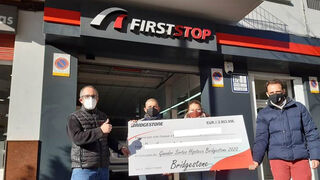 Bridgestone entrega cheques a cinco ganadores de su campaña ¡De esta salimos juntos!