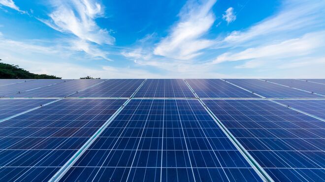 Acuerdo entre Bridgestone y Endesa para un proyecto de energía solar en Burgos