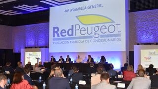 La estrategia red de Stellantis, a debate en la Asamblea de los concesionarios Peugeot