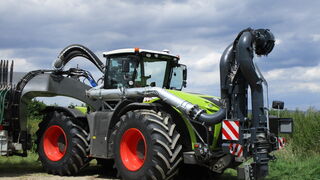 Claas equipa en origen con Vredestein VF Traxion Optimall sus tractores Xerion