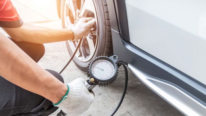 Adine: "La presión incorrecta de los neumáticos aumenta el consumo y las emisiones"