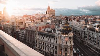 Vox se interesa por el problema de acceso de los clientes a los talleres de Madrid Centro