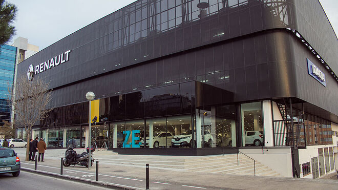 BYmyCAR compra la filial de Renault en Barcelona y estrena concesionario