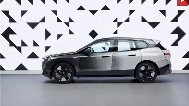 BMW presenta la tecnología E Ink que cambia el color de la carrocería del coche