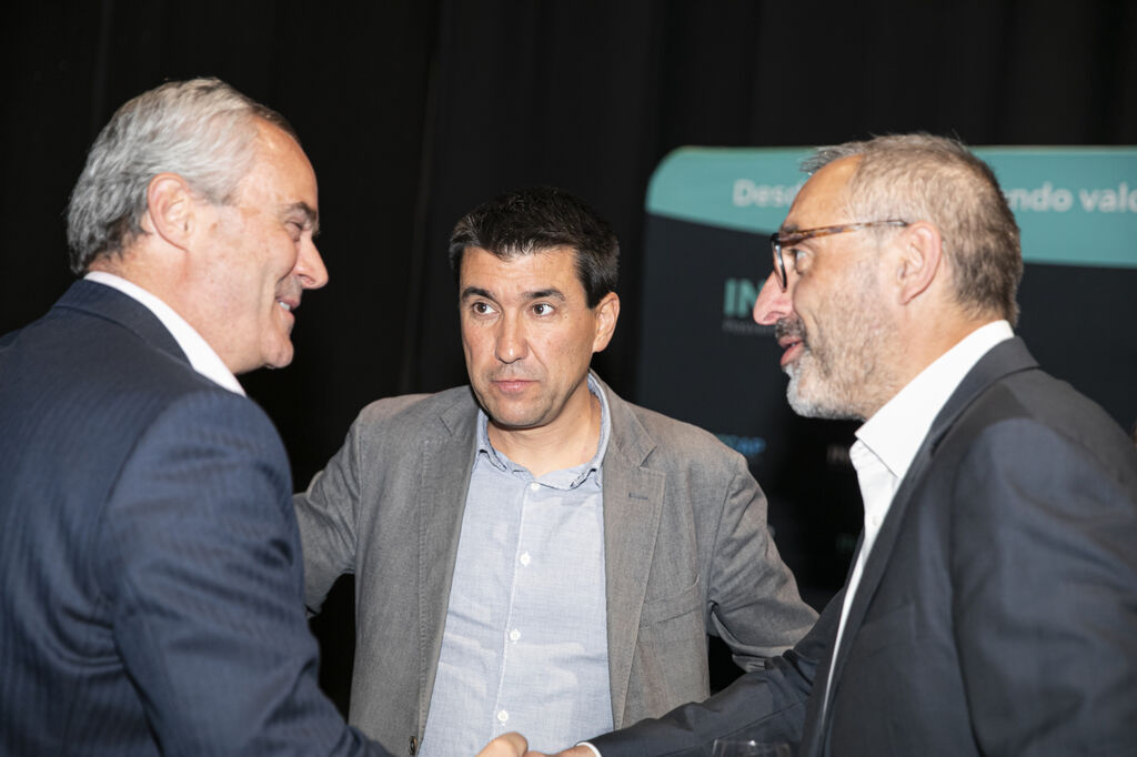 Jorge Cajal (Neumáticos Continental), Pablo Guindo (Ruta del Transporte) y Raúl González (MP3)