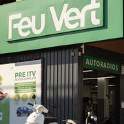 Feu Vert incorpora a su catálogo las motos eléctricas de la gallega Velca