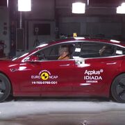 "Siniestro total" de las aseguradoras a los Tesla en EE.UU por su alto coste de reparación