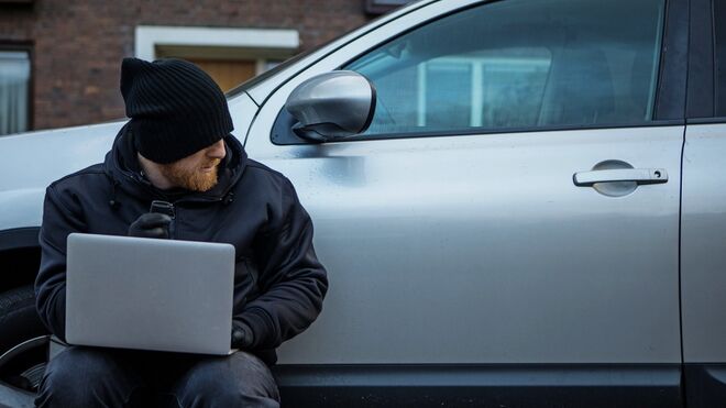 El ciberataque más común contra el coche es el del sistema sin llave o "keyless"