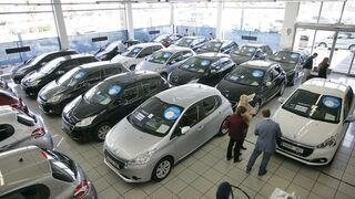 El precio de los vehículos nuevos repunta en agosto y registra una subida del 4%