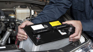 La OCU alerta de riesgo de incendio en las baterías de 70.000 coches del Grupo PSA