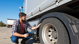 Los fallos en los neumáticos, principal causa de inactividad en los camiones