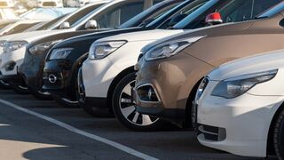 El 76% del mercado del alquiler de coches en España está concentrado en diez empresas