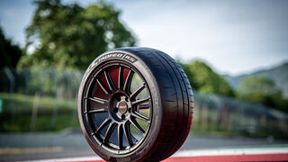 P Zero Trofeo RS, el neumático más deportivo de Pirelli para coches de calle