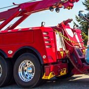 La DGT rectifica: los camiones podrán ser reparados en carretera