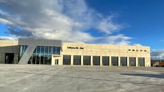 Volvo Trucks abre un nuevo concesionario en Burgos