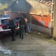 Cinco años de cárcel por robar en un taller de Oviedo en el que empotraron un coche robado