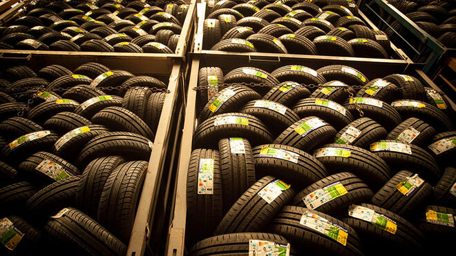 Las importaciones de neumáticos asiáticos recuperan fortaleza en consumer y siguen a la baja en camión