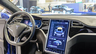 Tesla, obligada a revisar el software de las pantallas de más de dos millones de vehículos