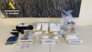 La Guardia Civil incauta una red de distribución de drogas en un taller de Salamanca